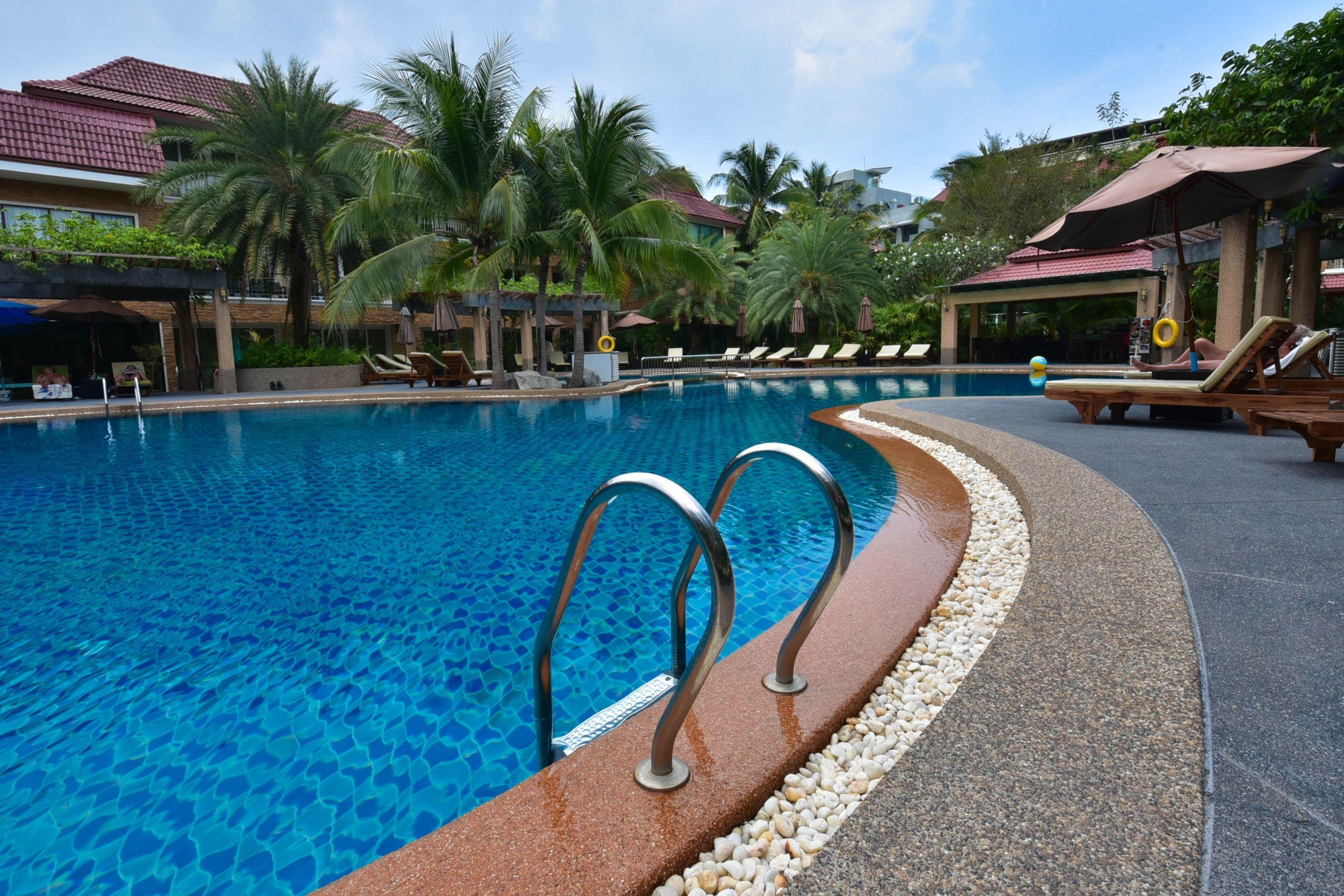 R-Mar Resort And Spa Patong, Phuket Ngoại thất bức ảnh