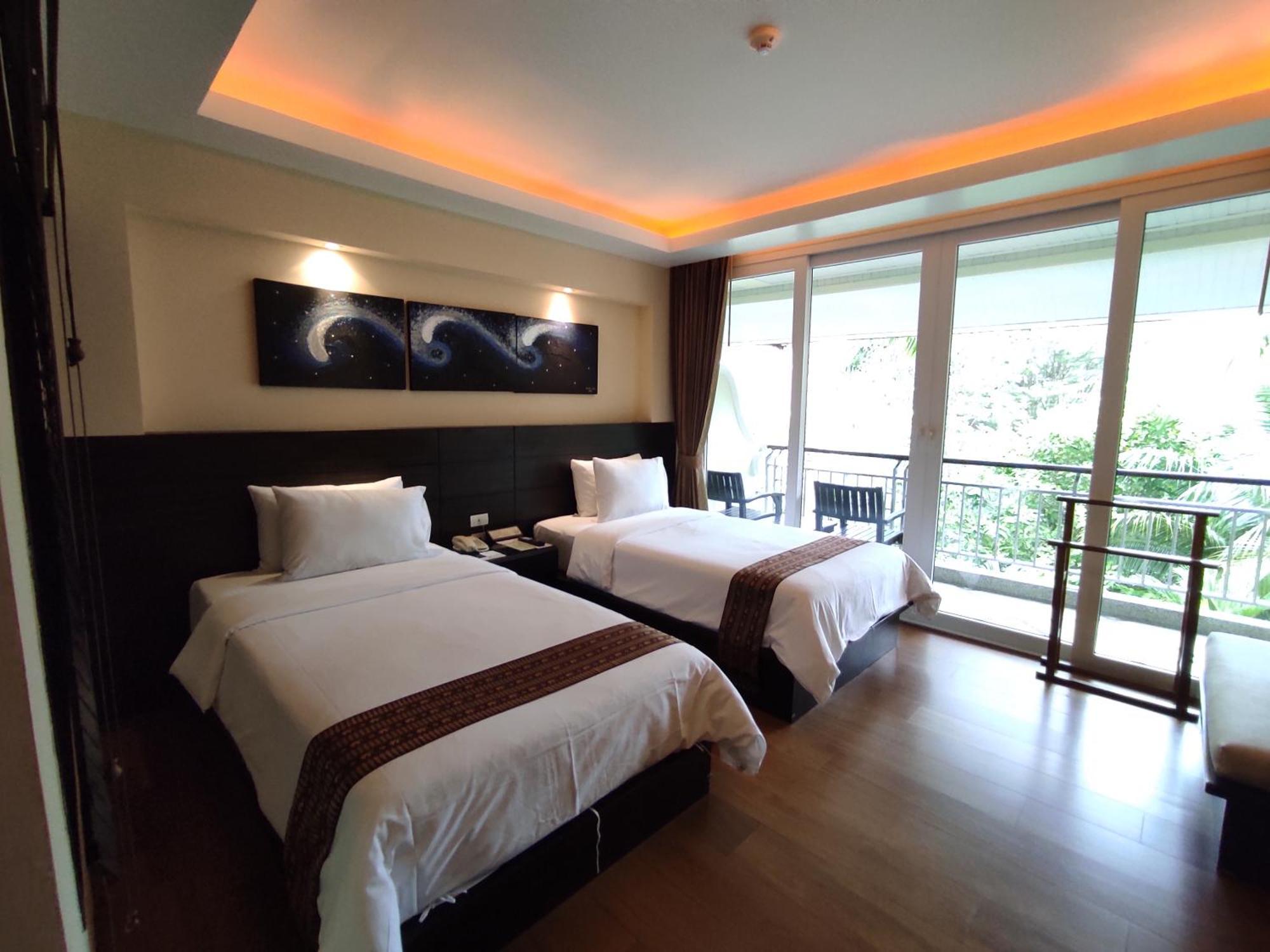 R-Mar Resort And Spa Patong, Phuket Ngoại thất bức ảnh