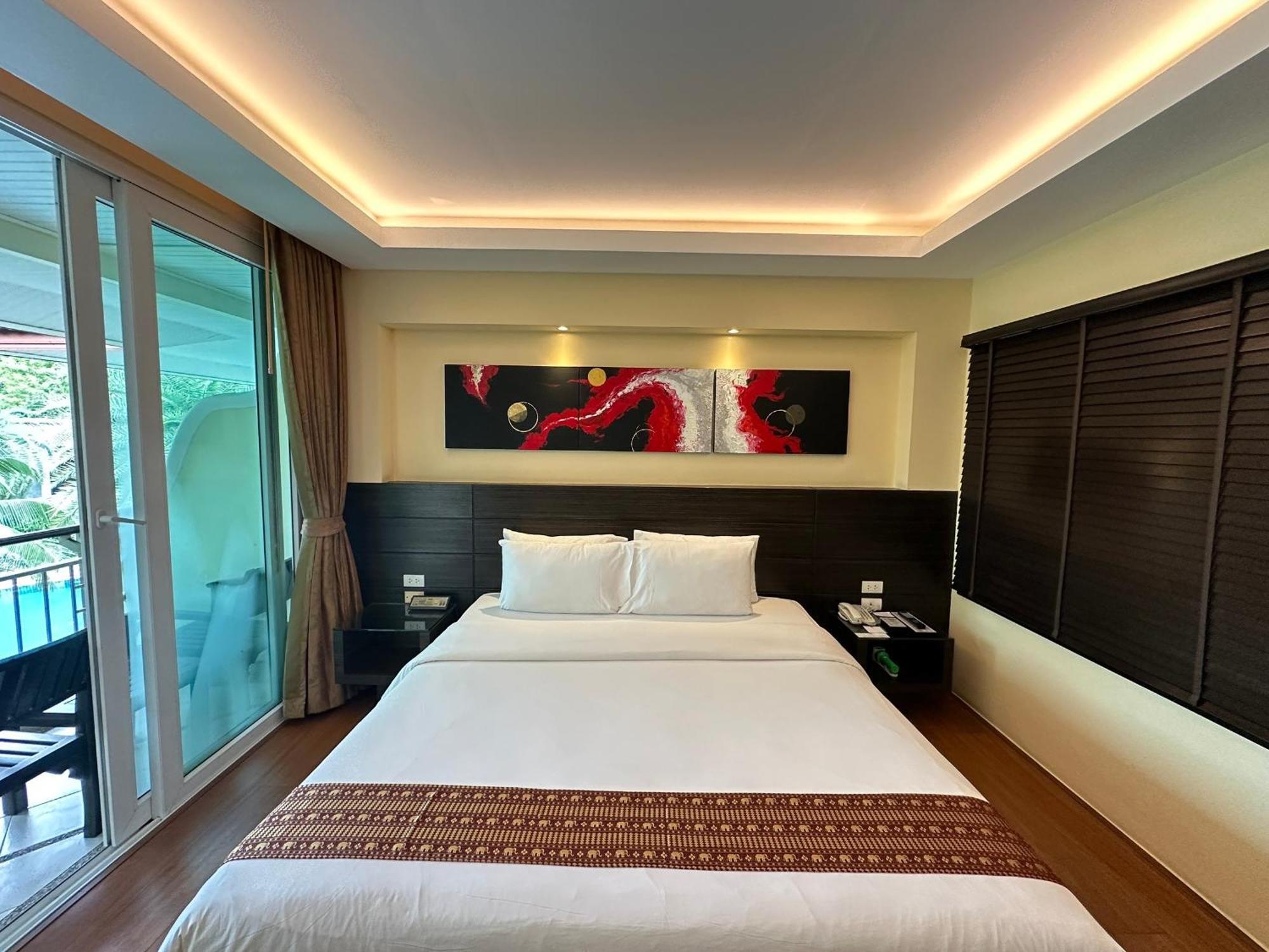 R-Mar Resort And Spa Patong, Phuket Ngoại thất bức ảnh